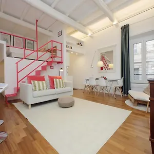 4bnb-serpenti-delightful-apartment.it-romehotels.com/