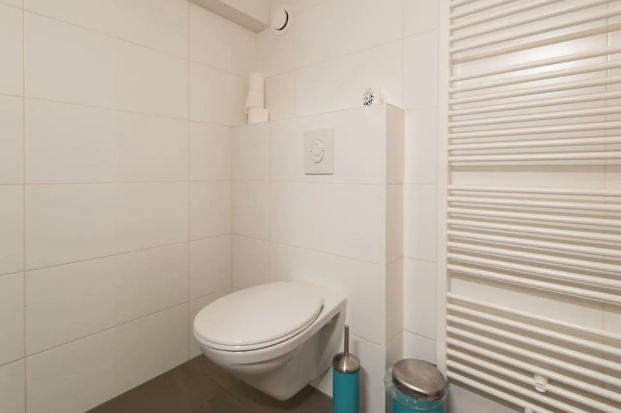 Quiet Apartment For 4 At Park In Center Amsterdam Netherlands