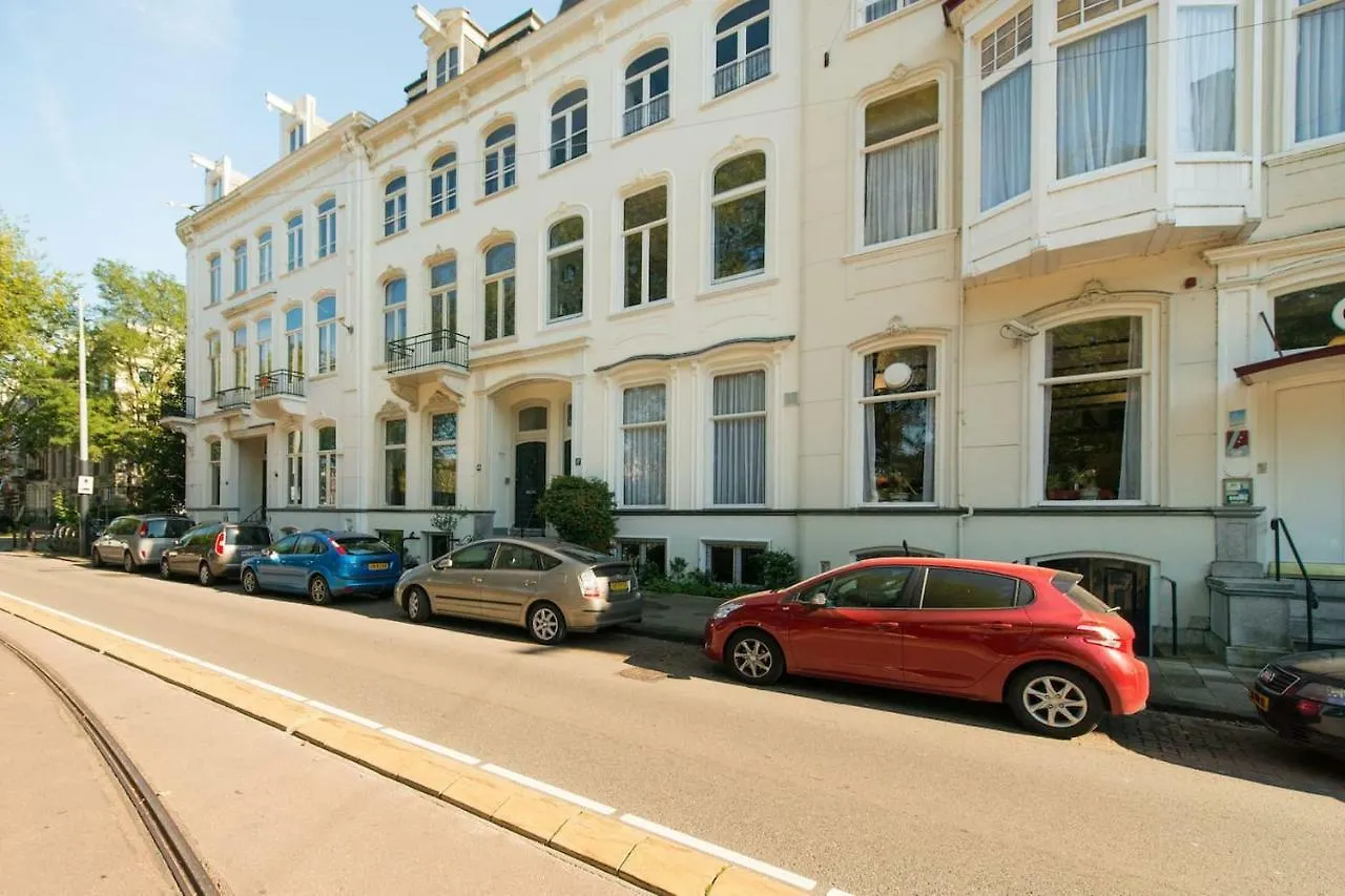 Quiet Apartment For 4 At Park In Center Amsterdam Netherlands